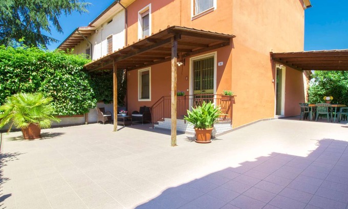 Orentano House | 130 m² House ∙ 4 bedrooms ∙ 8 guests