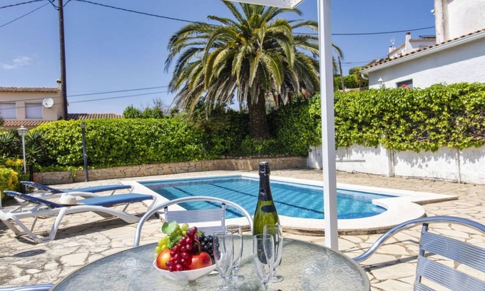 Calonge Other | 130 m² Accommodation ∙ 4 bedrooms ∙ 9 guests