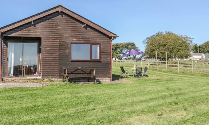 Brazzacott Cottage | 130 m² Cottage ∙ 3 bedrooms ∙ 6 guests