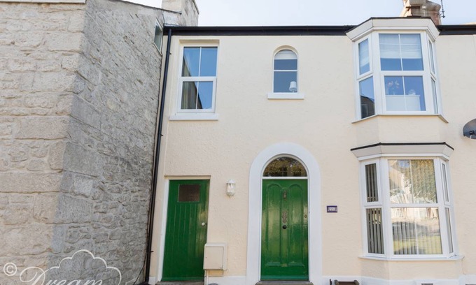 Isle of Portland Cottage | 130 m² Cottage ∙ 3 bedrooms ∙ 6 guests