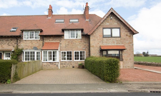 Berwick-upon-Tweed Cottage | 130 m² Cottage ∙ 3 bedrooms ∙ 5 guests