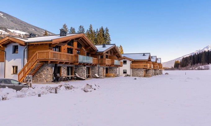 Wald im Pinzgau Ski Chalet | 135 m² Chalet ∙ 4 bedrooms ∙ 10 guests
