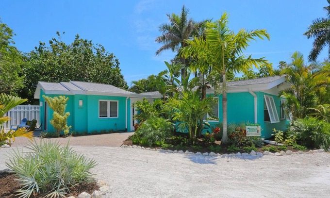 Anna Maria House | 139 m² House ∙ 3 bedrooms ∙ 6 guests