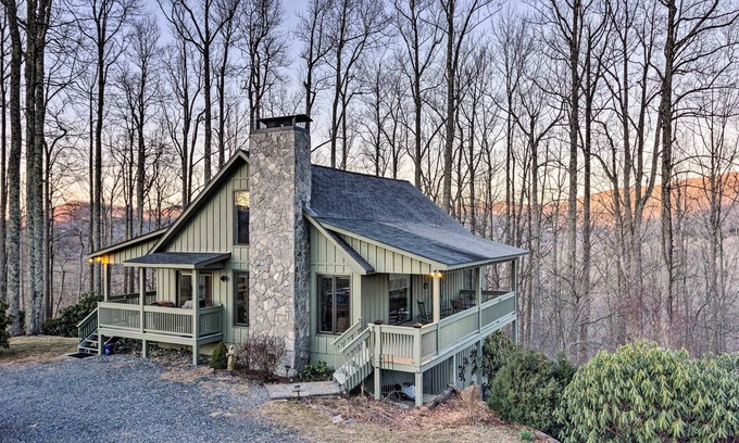 Boone Cottage | 14 Acres, Top of the Mountain, Fire Pit, Secluded but not Isolated!