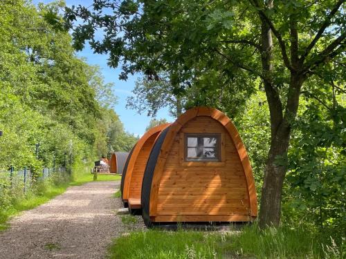 Silberstedt House | 14 Familien Premium Pods