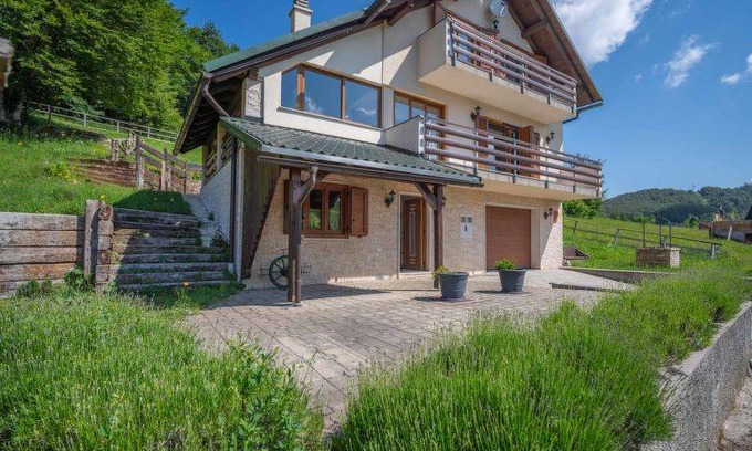 Mrkopalj House | 140 m² House ∙ 3 bedrooms ∙ 4 guests