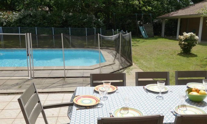 Le Teich House | 140 m² House ∙ 4 bedrooms ∙ 10 guests
