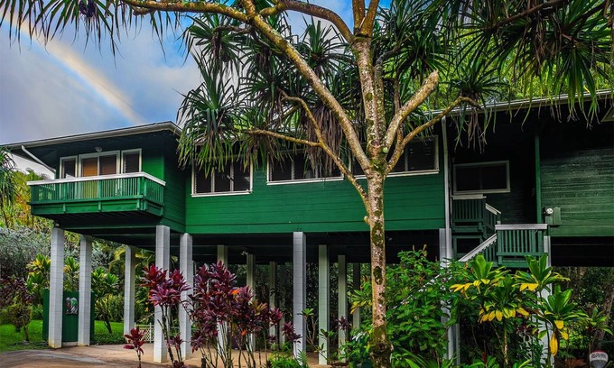 Wainiha House | 149 m² House ∙ 3 bedrooms ∙ 7 guests