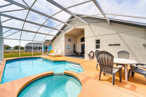 Tivoli Manor House | 15 Mi to Disney Home with Pool and Lanai in Davenport