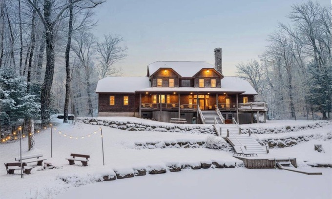 Essex County House | 15 Min to Gore - Adirondack Ski Lodge w/Hot Tub!
