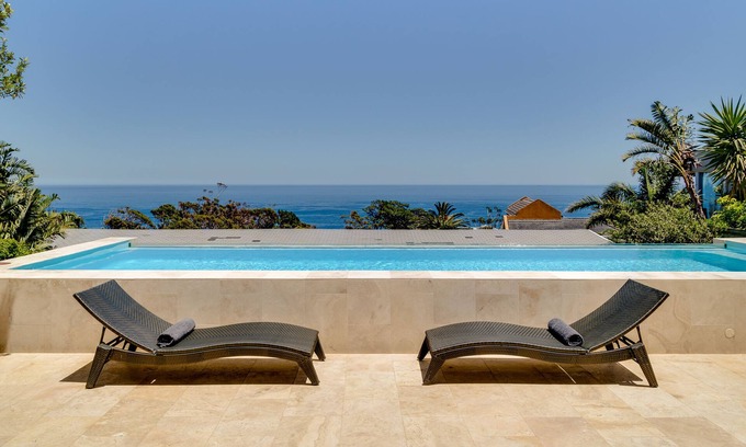 Camps Bay House | 15 Ottawa