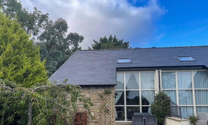 Kirkby Lonsdale House | 15 THE MEADOWS, family friendly, with pool in Kirkby Lonsdale