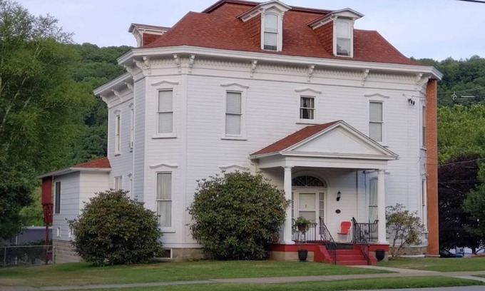 Franklin House | 150 Year Old Historic Home w/Vintage Charm!