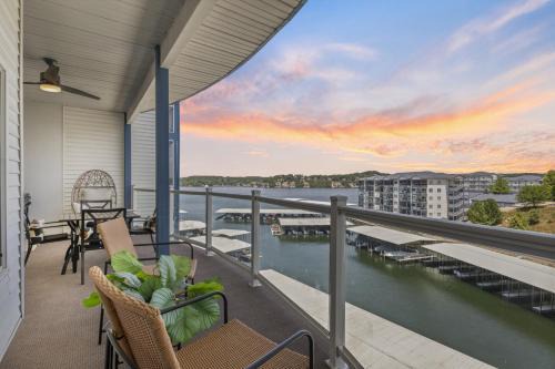 Lake Ozark House | 151 Upper Monarch Cove 5E
