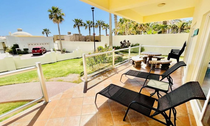 Sandy Beach Condo | 152 m² Condo ∙ 2 bedrooms ∙ 6 guests