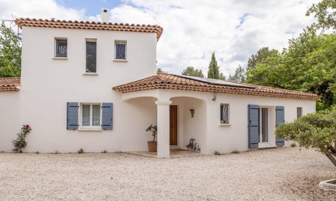 Meyrargues Villa | 152 m² Villa ∙ 4 bedrooms ∙ 8 guests