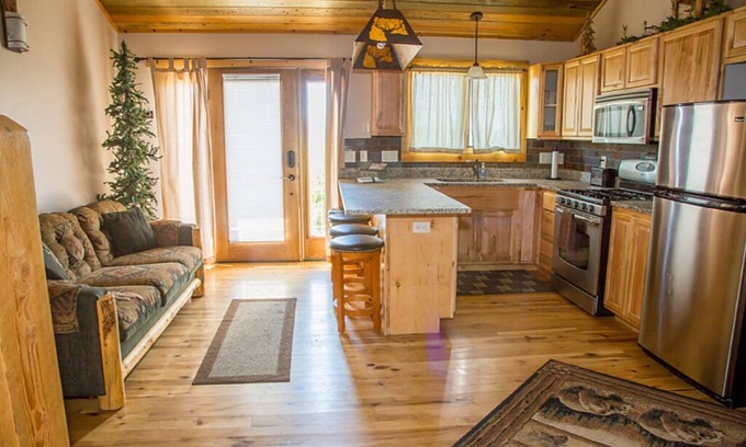 Afton Condo | 16) 1 BEDROOM WITH LOFT CONDOS - 3 QUEENS- The Mountain Inn