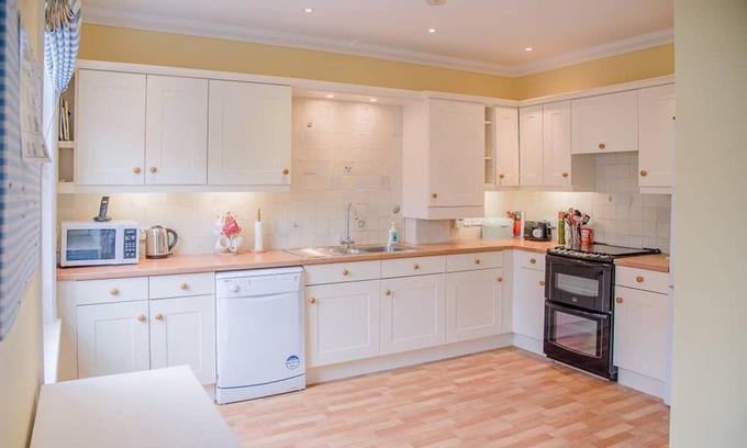 Aldeburgh House | 16 Hartington, Aldeburgh