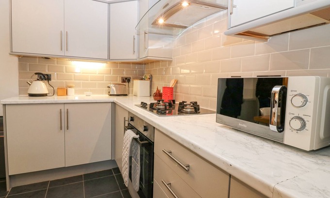 Newburgh House | 16 MAIN STREET, family friendly, country holiday cottage in Ellon