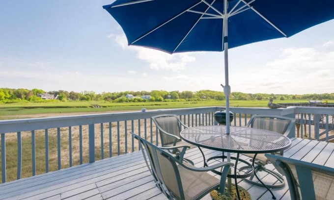 East Sandwich House | 168 #8 North Shore Boulevard Tidal View #8 East Sandwich - Cape