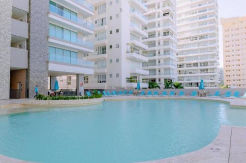 Santa Marta Apartment | 16th floor beach apartment with hotel amenities