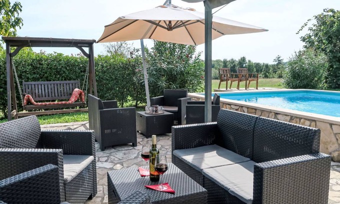 Pican Other | 170 m² Accommodation ∙ 5 bedrooms ∙ 10 guests