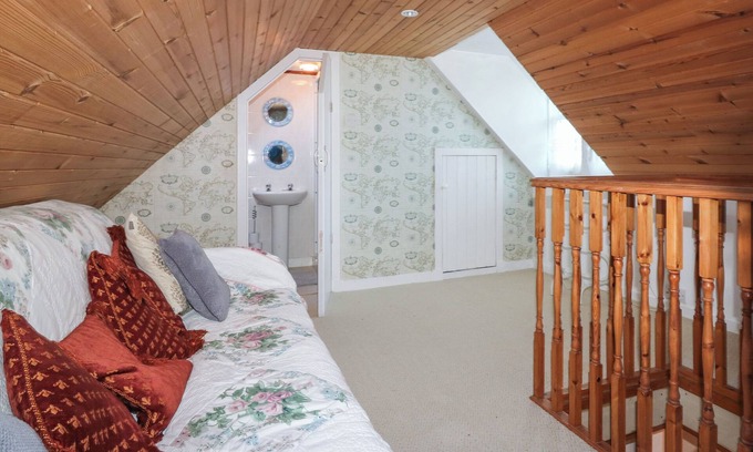 Cullen Cottage | 171 Seatown