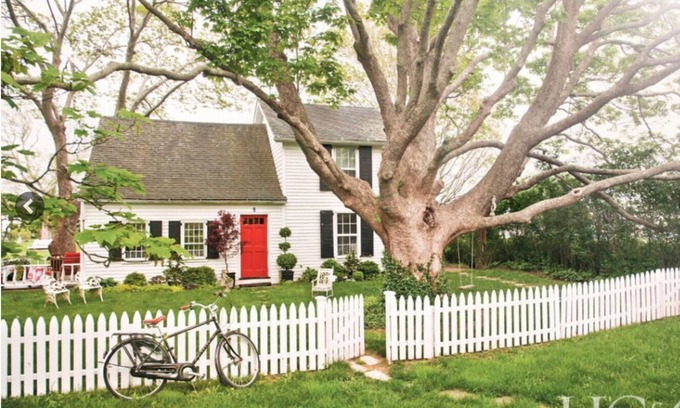 Bridgehampton House | 1770's Honeymoon Cottage
