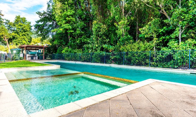 Trinity Beach Villa | 178 m² Villa ∙ 3 bedrooms ∙ 7 guests