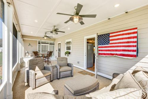 Tallahassee House | 18 Mi to FSU Quaint Cottage on 8 Acres with Grill!