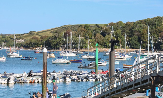 Salcombe Cottage | 18 Robinsons Row