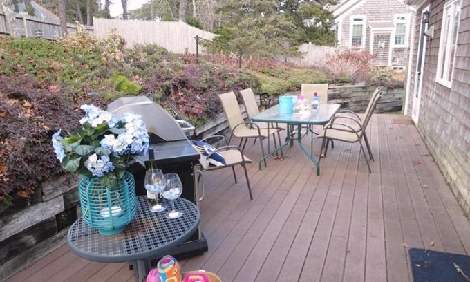 West Chatham House | 180 Hardings Beach Road Chatham Cape Cod - The Cape Escape