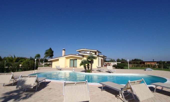 Melissano Apartment | 180 m² Apartment ∙ 4 bedrooms ∙ 12 guests