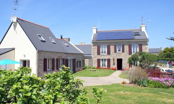 Lampaul-Plouarzel House | 180 m² House ∙ 5 bedrooms ∙ 8 guests