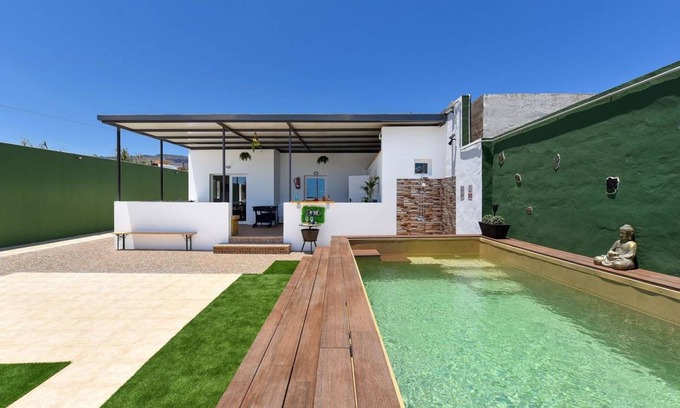 Ingenio House | 180 m² House ∙ 3 bedrooms ∙ 7 guests