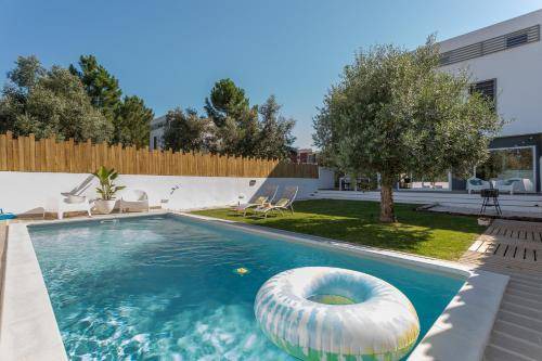 Castelo House | 180 m² House ∙ 3 bedrooms ∙ 6 guests