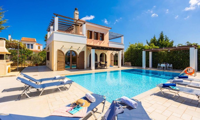 Kefalas Villa | 180 m² Villa ∙ 3 bedrooms ∙ 7 guests