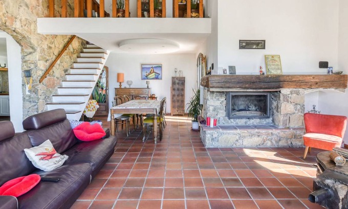 Sollies-Ville Villa | 180 m² Villa ∙ 1 bedroom ∙ 6 guests
