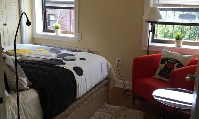 Industry Apartment | 1807 2D · Modern Brand Apt/Parking Available- 20 min to NYC