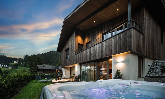 Santa Cristina Val Gardena Ski Chalet | 181 Amie Chalet