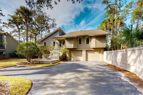 Vanderhorst Plantation House | 181 Marsh Island