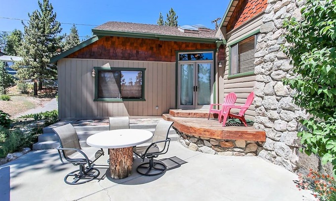Fawnskin Cabin | 1864 - Pleasant Pause 3 Bedroom Home by RedAwning