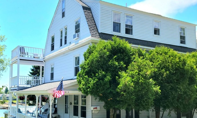 Boothbay Harbor Condo | 1890 Captain's House N.E. Charm w/Water Views over Mill Cove 5mins walk to town.