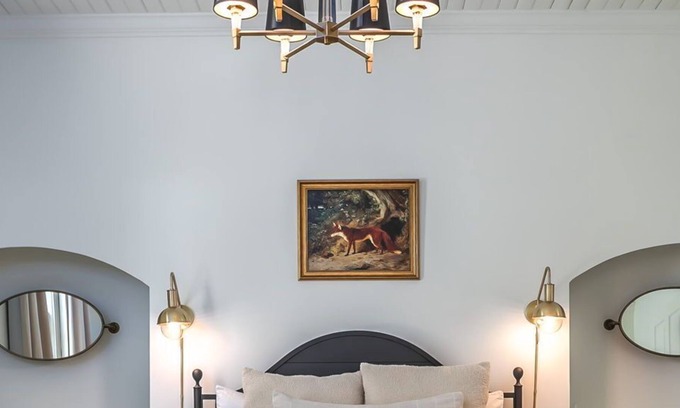 Kedron Other | 1898 Franklin Farmhouse on five acres in the country