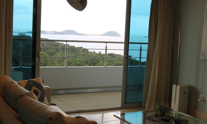 Playa Bonita Village Apartment | 18G Oceanview Luxury Apt with Rooftop Pool