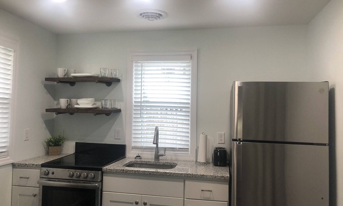 Cape May - Wildwood Cottage | 18th Street Cottage #3