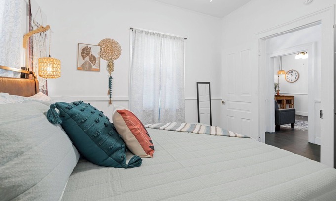 Wilmington Cottage | 1903 Twin Cottages close to everything Wilmington has to offer.