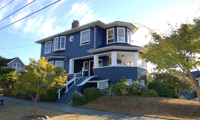 North Admiral House | 1904 Queen Anne Style Home With Stunning Views, Close to Beach & Downtown