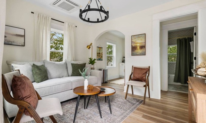 North Charleston Apartment | 1910 Calvert - Unit C 2BR
