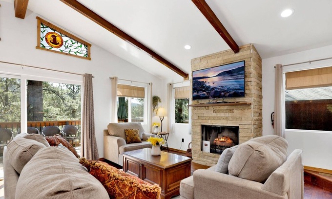 Moonridge Cabin | 1914-sequoia Retreat 4 Bedroom Home by RedAwning